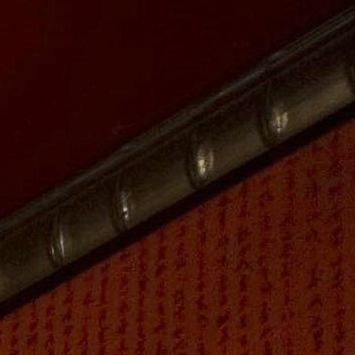 Close Up of Bamboo Crown Molding